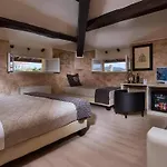 Tower 4*