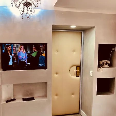 מלון Tower 4*