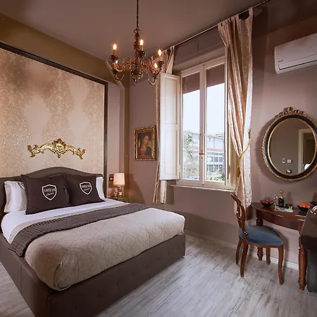 Tower Hotel 4*